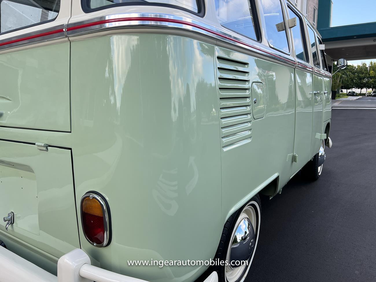 Volkswagen-BusVanagon-1973-35