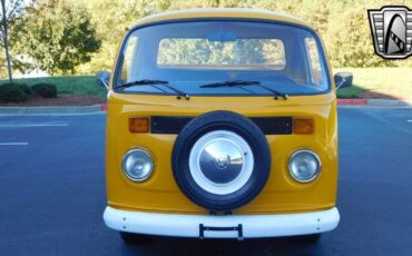 Volkswagen-BusVanagon-1980-Orange-Black-147517-10