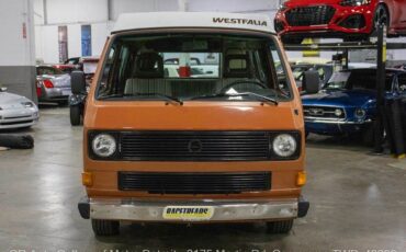 Volkswagen-BusVanagon-1984-10