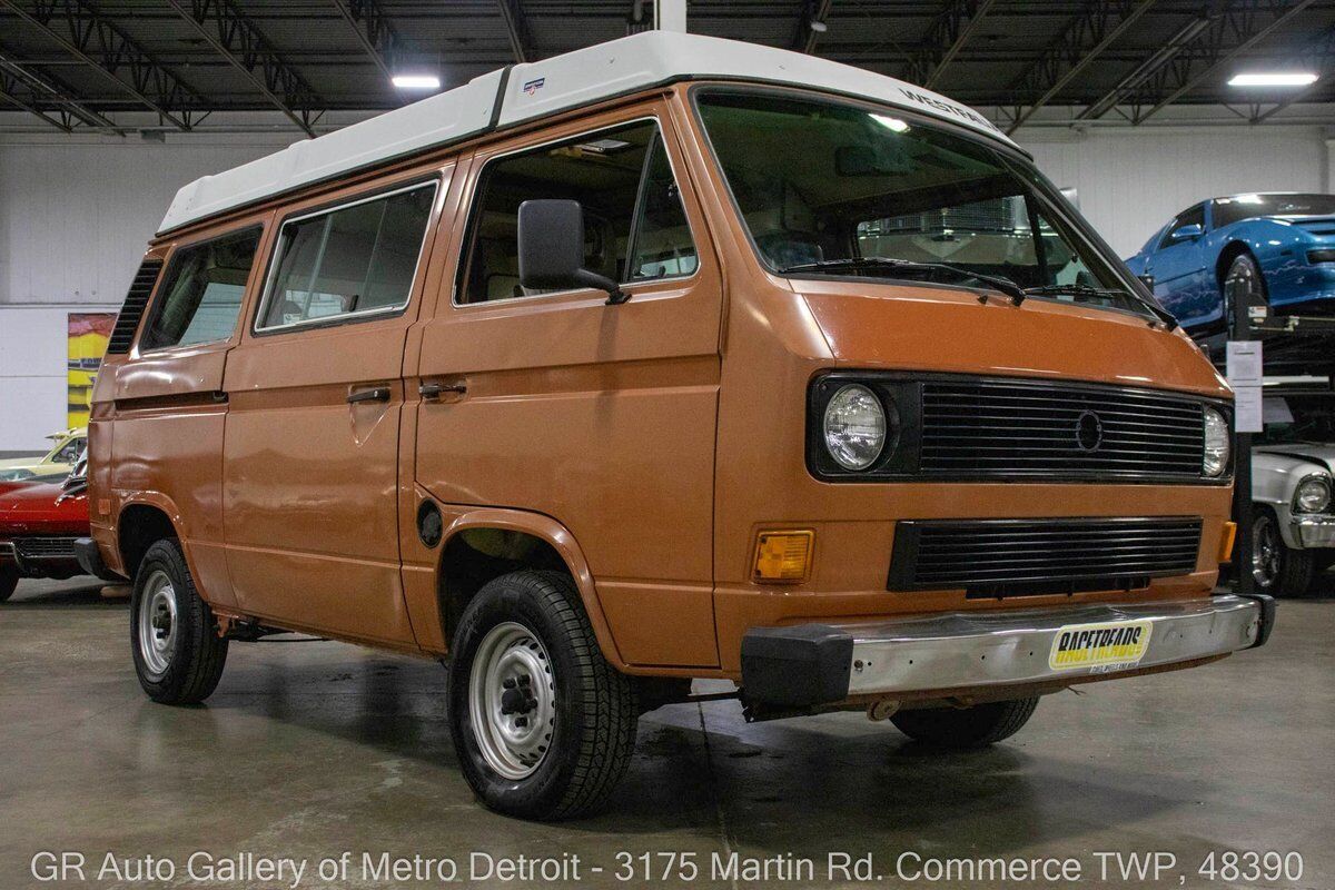 Volkswagen-BusVanagon-1984-9