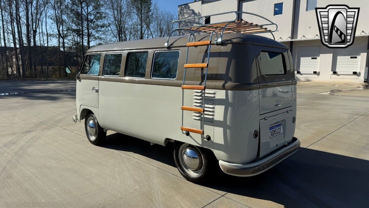 Volkswagen-BusVanagon-Cabriolet-1959-4