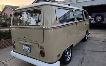 Volkswagen-BusVanagon-Van-1970-Brown-Brown-72420-3