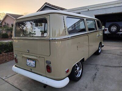 Volkswagen-BusVanagon-Van-1970-Brown-Brown-72420-3