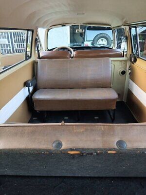 Volkswagen-BusVanagon-Van-1970-Brown-Brown-72420-6