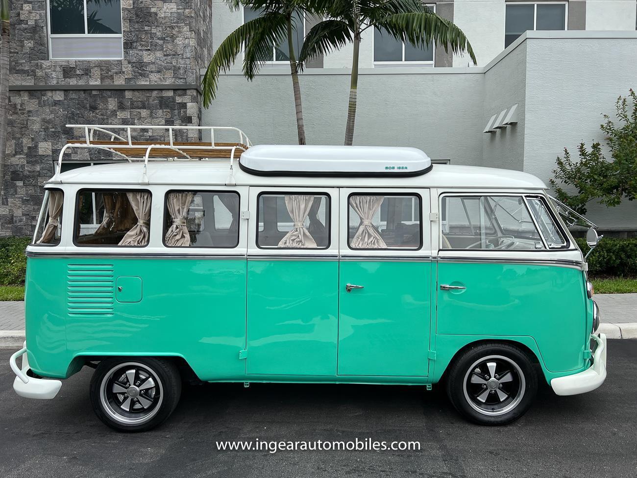 Volkswagen-BusVanagon-Van-1974-Green-Biege-26057-16