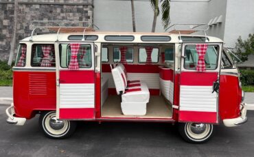 Volkswagen-BusVanagon-Van-1975-Red-White-8-1