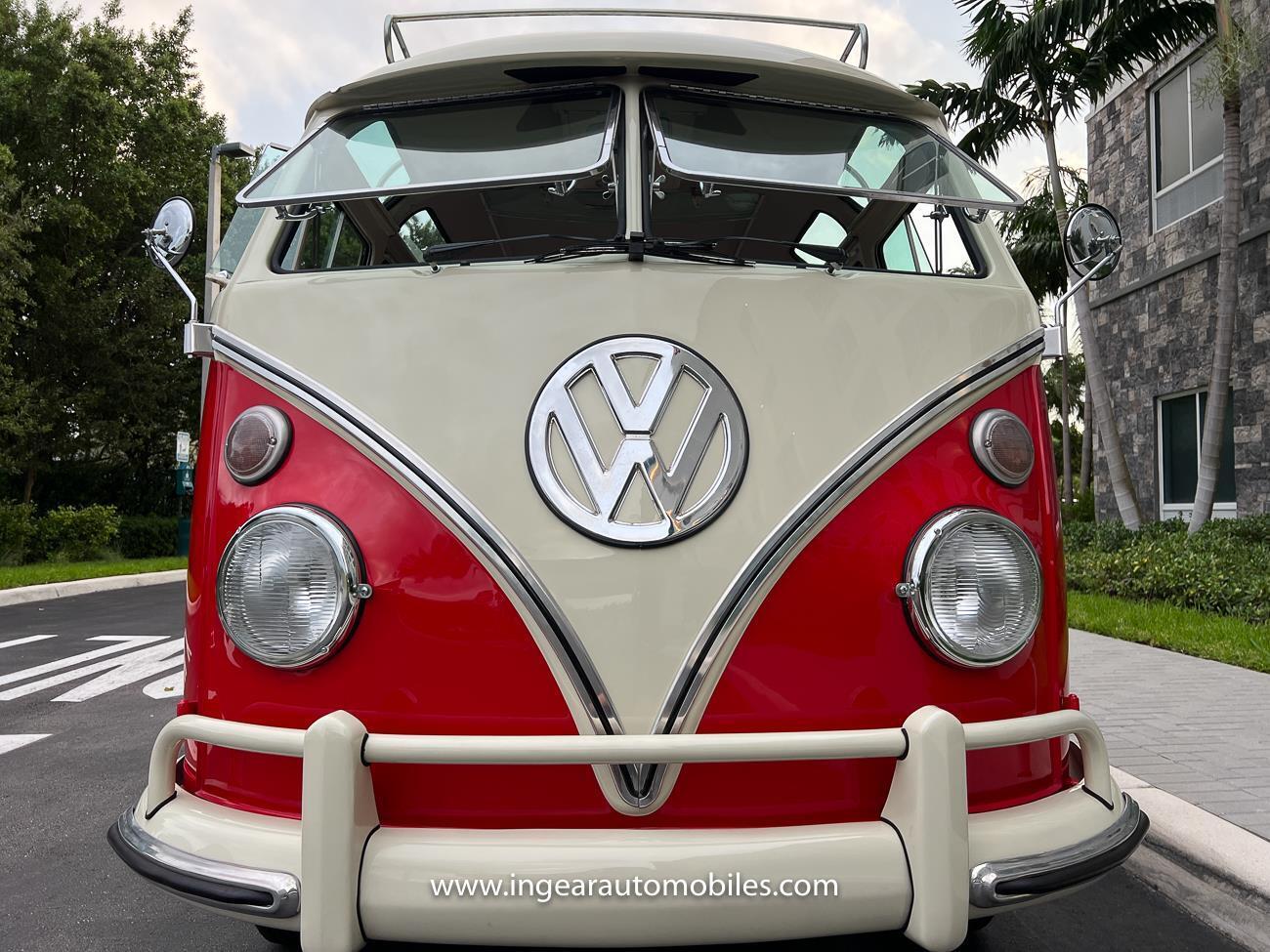 Volkswagen-BusVanagon-Van-1975-Red-White-8-16