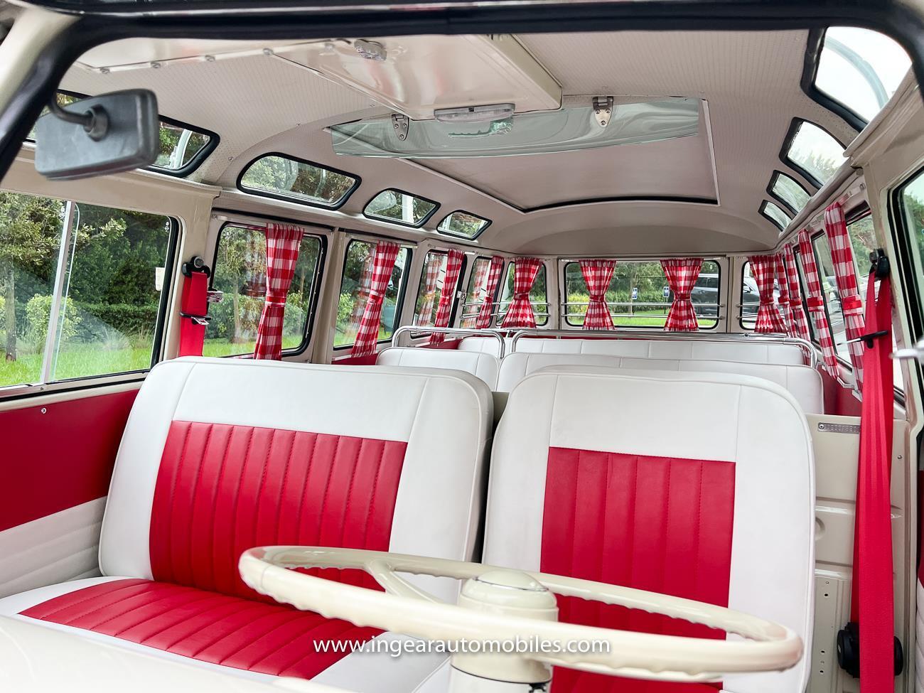 Volkswagen-BusVanagon-Van-1975-Red-White-8-21