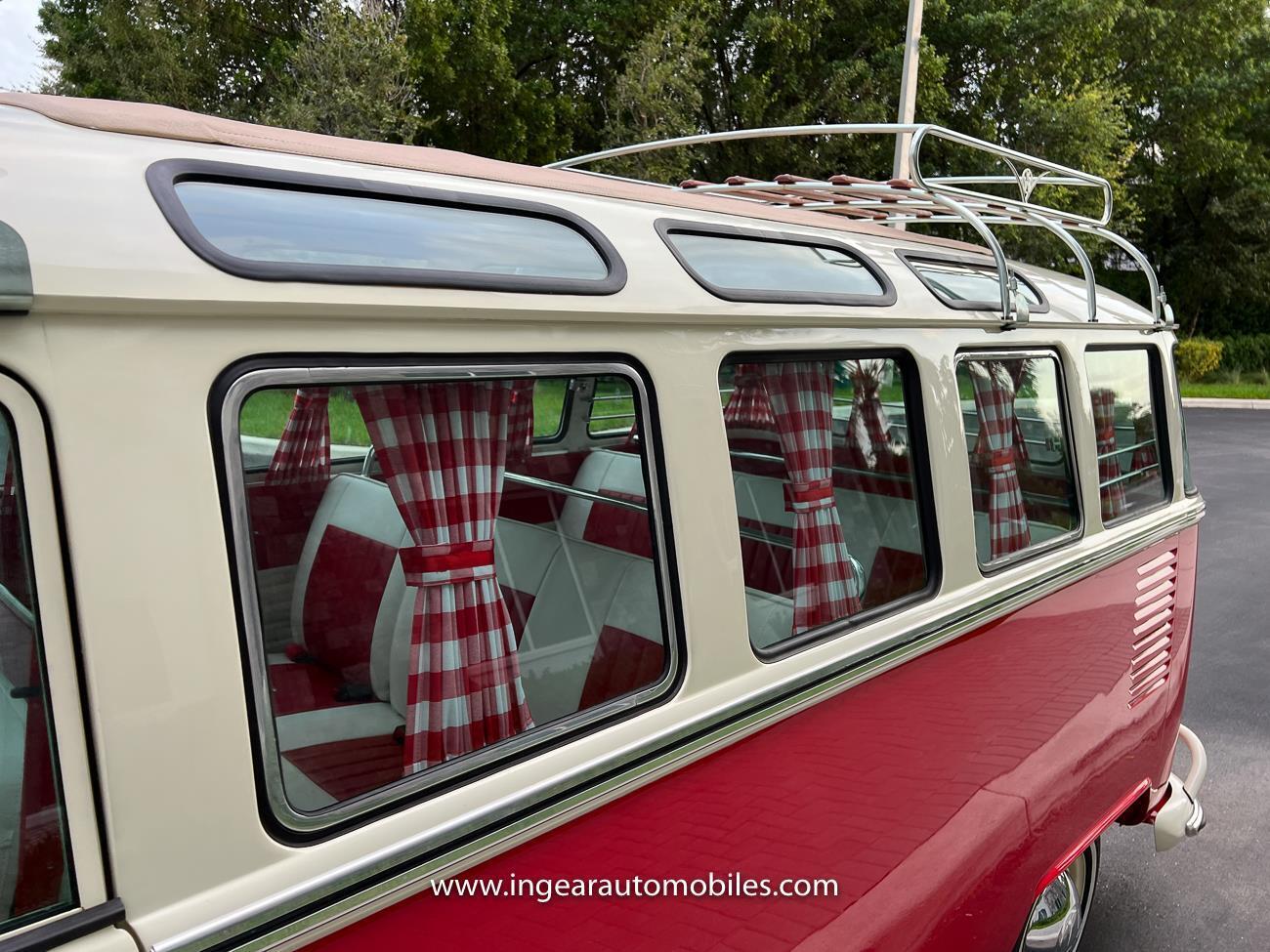 Volkswagen-BusVanagon-Van-1975-Red-White-8-27