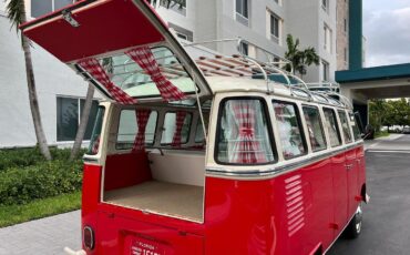 Volkswagen-BusVanagon-Van-1975-Red-White-8-38