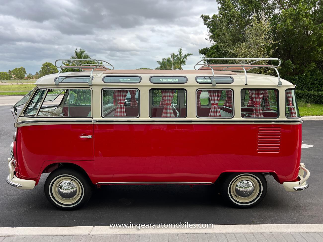 Volkswagen-BusVanagon-Van-1975-Red-White-8-7