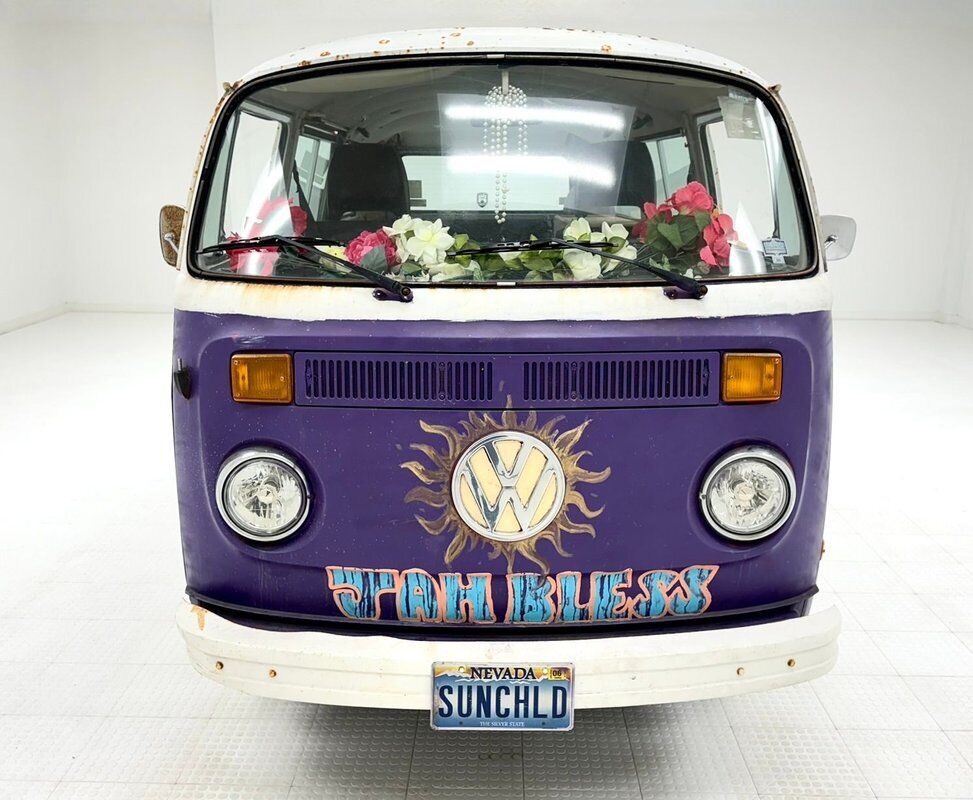 Volkswagen-BusVanagon-Van-1979-7