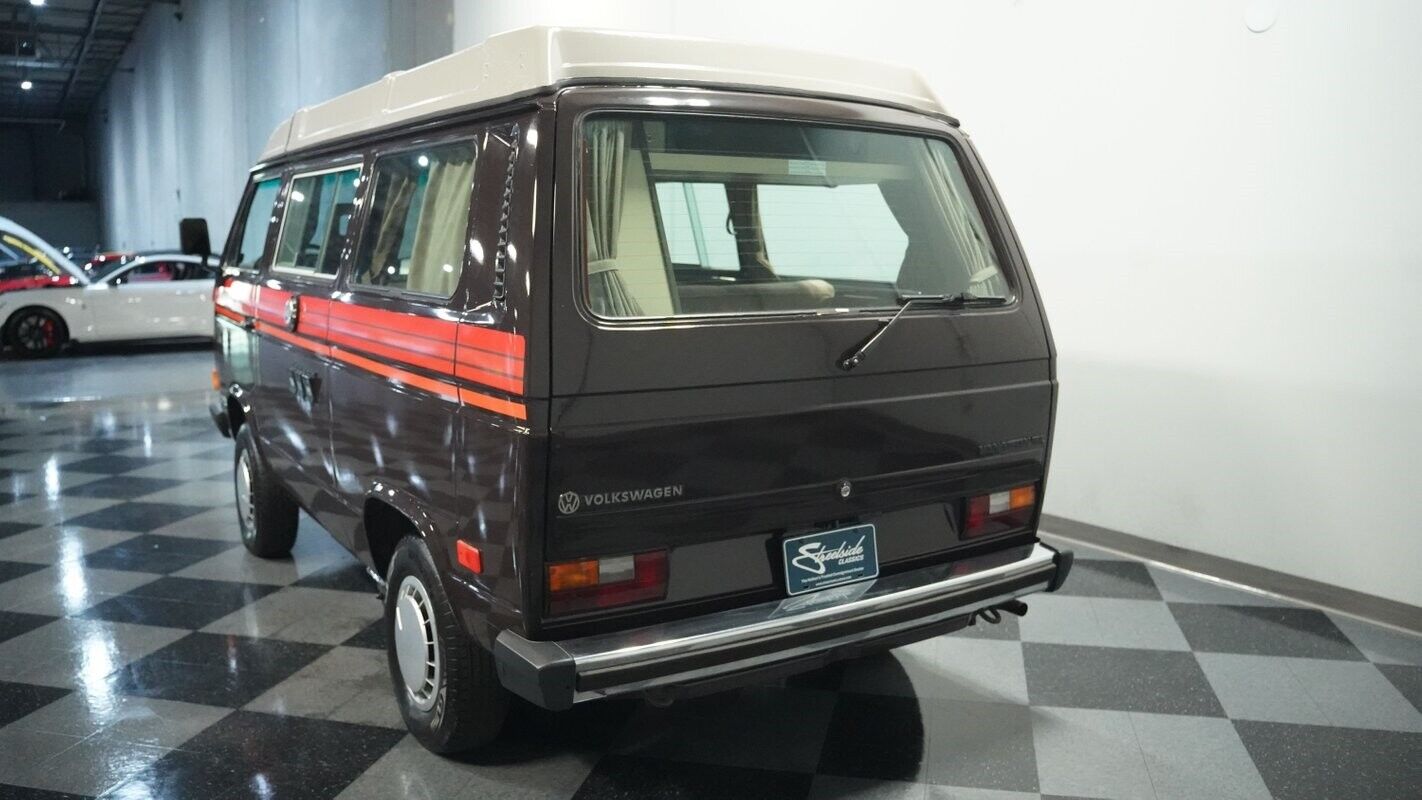 Volkswagen-BusVanagon-Van-1985-8