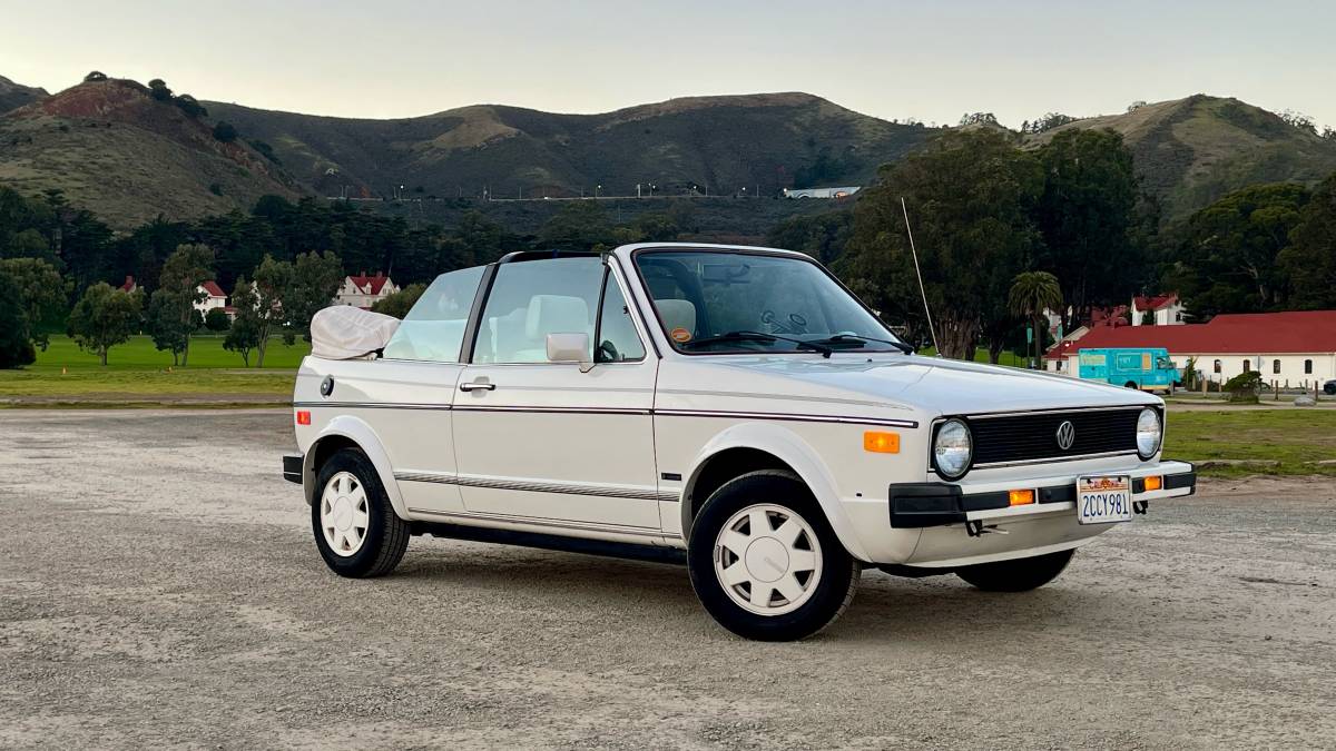 Volkswagen-Cabriolet-convertible-1986-1