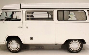 Volkswagen-Camper-1975-2