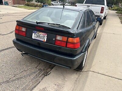 Volkswagen-Corrado-Coupe-1993-5