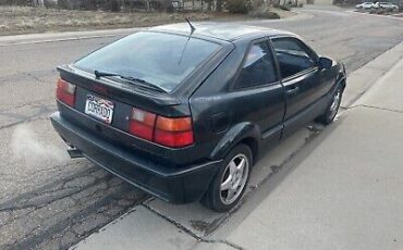 Volkswagen-Corrado-Coupe-1993-7