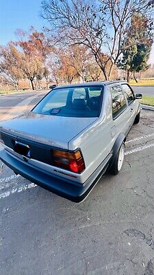 Volkswagen-Jetta-1986-Grey-1770-3