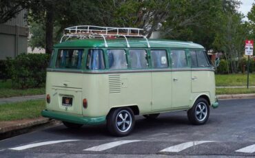 Volkswagen-KOMBI-1972-3