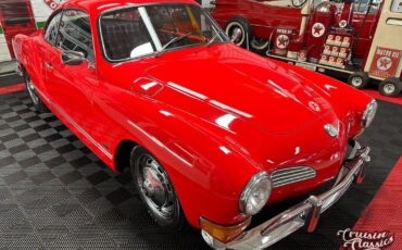 Volkswagen-Karmann-Ghia-1970-1