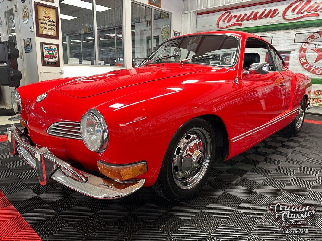 Volkswagen-Karmann-Ghia-1970-10