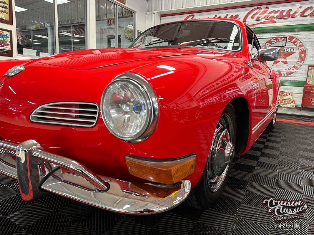 Volkswagen-Karmann-Ghia-1970-9