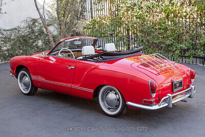 Volkswagen-Karmann-Ghia-1971-6