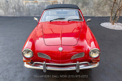 Volkswagen-Karmann-Ghia-1971-8