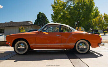 Volkswagen-Karmann-Ghia-1974-2