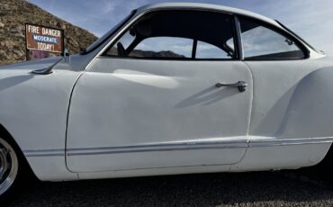 Volkswagen-Karmann-Ghia-Coupe-1965-5