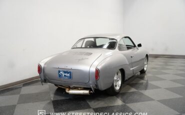 Volkswagen-Karmann-Ghia-Coupe-1966-10