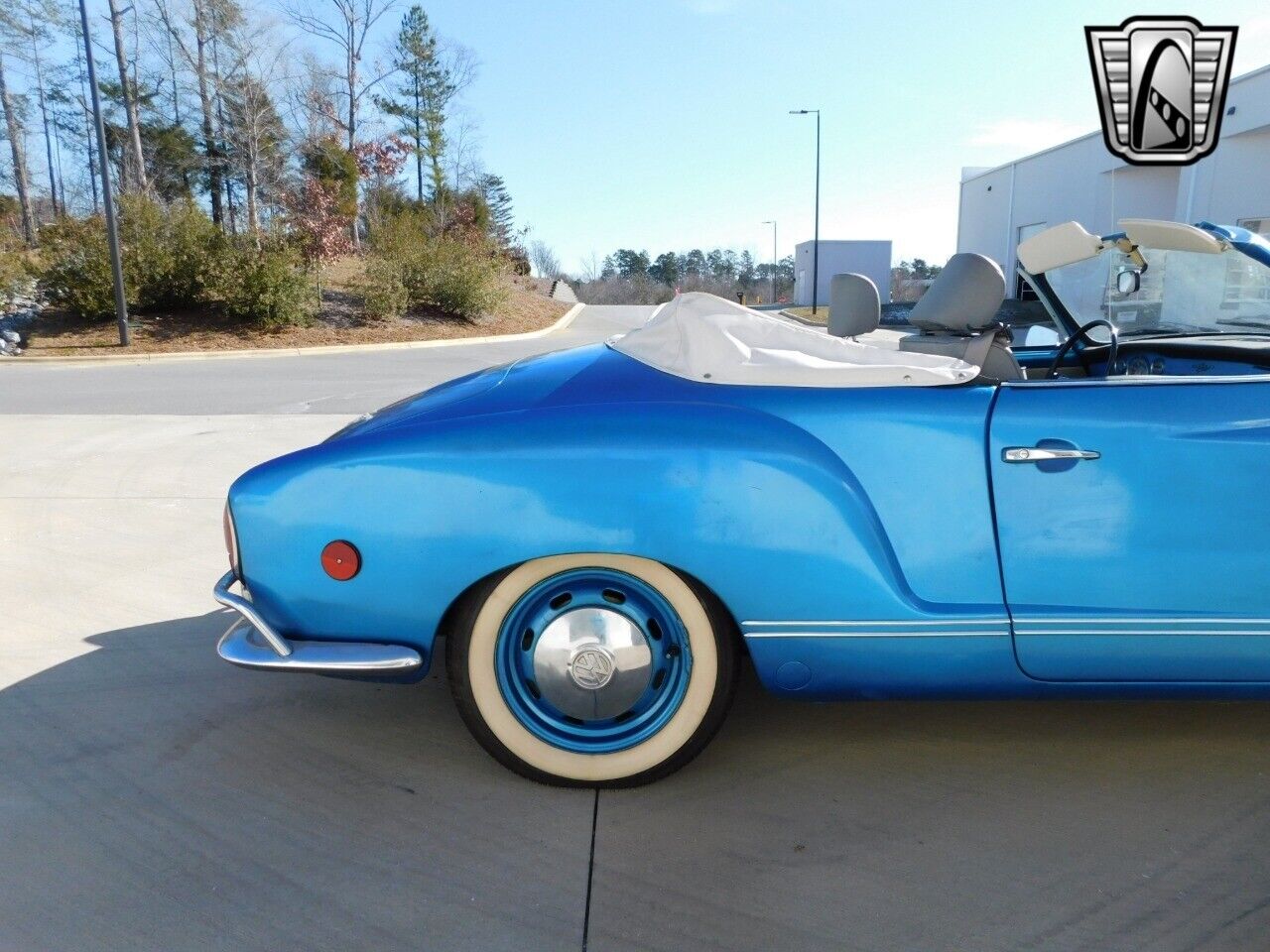 Volkswagen-Karmann-Ghia-Coupe-1969-Blue-Gray-75037-11