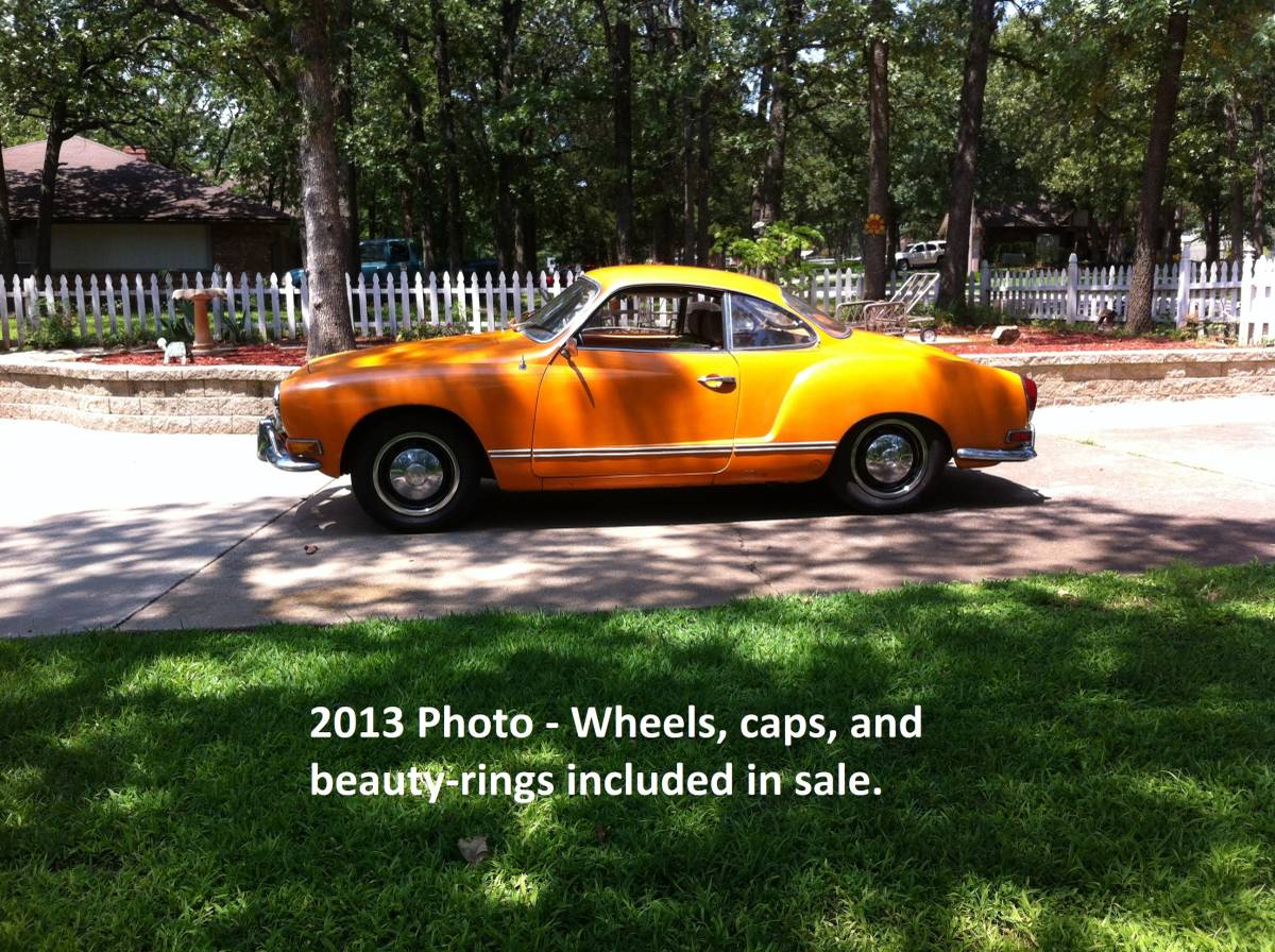 Volkswagen-Karmann-ghia-1971-orange-70811-10