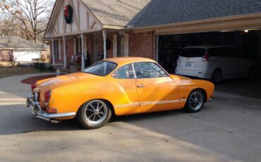 Volkswagen-Karmann-ghia-1971-orange-70811-2