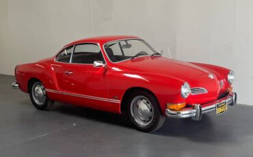 Volkswagen-Karmannghia-1974-4