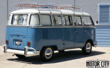 Volkswagen-Microbus-1970-2