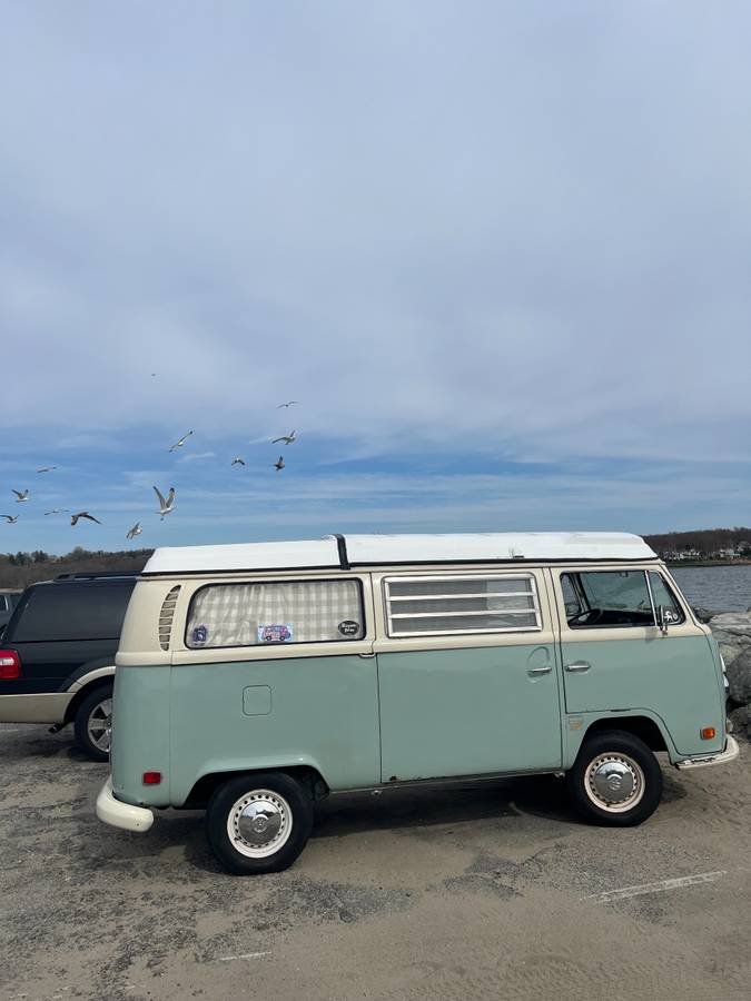 Volkswagen-T2-1971-16093-7