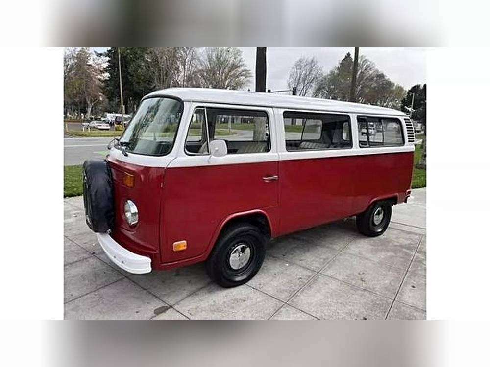 Volkswagen-Transporter-1977-red-33893-3