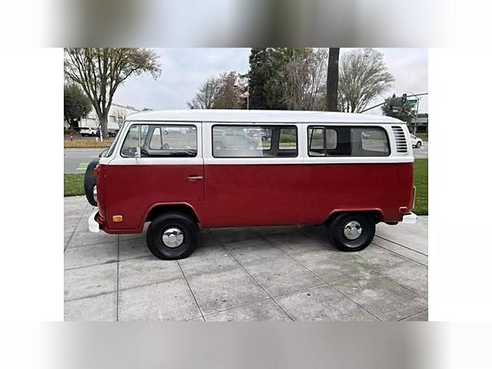 Volkswagen-Transporter-1977-red-33893-4