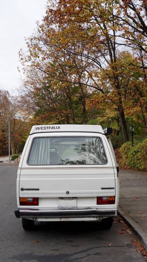 Volkswagen-Vanagon-1984-white-249448-2