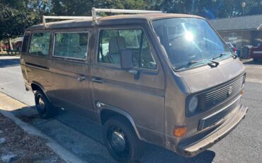 Volkswagen-Vanagon-1985-2