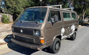 Volkswagen-Vanagon-1985-21