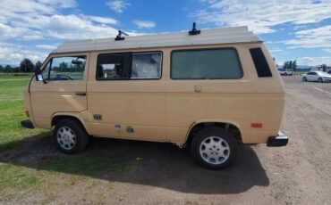 Volkswagen-Vanagon-1985-4