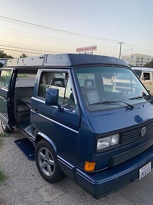 Volkswagen-Vanagon-1990-1