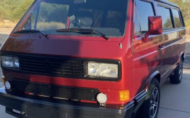 Volkswagen-Vanagon-bus-1989-red-318400-2