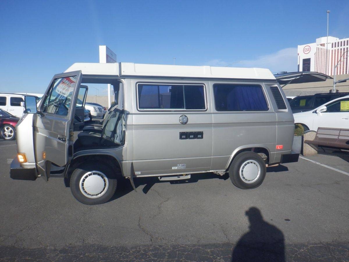 Volkswagen-Vanagon-camper-1987-silver-287987-10