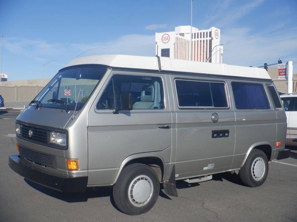 Volkswagen-Vanagon-camper-1987-silver-287987