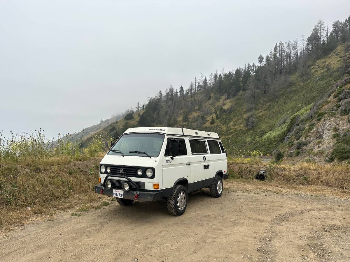 Volkswagen-Vanagon-westfalia-1984-white-399314-3