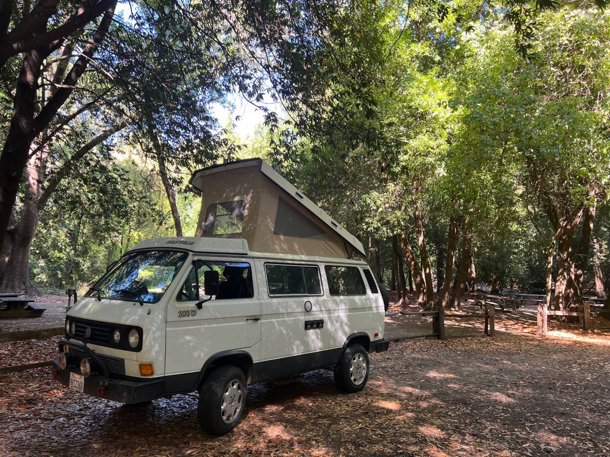 Volkswagen-Vanagon-westfalia-1984-white-399314-4