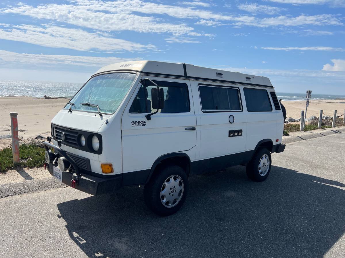 Volkswagen-Vanagon-westfalia-1984-white-399314-7